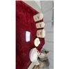 Image 1 : Vintage Mid-Century Ceramic Kitchenware Set: Salt, Pepper, Drips Shakers, Juicer and More