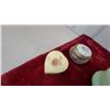 Image 3 : Vintage Vanity Collection: Floral Trinket Boxes, Frosted Glass Powder Jars and More