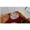 Image 7 : Depression Glass Lot: Jeannette Swirl Yellow Bowls, Federal Mayfair Pink Plates and More
