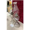 Image 3 : Pair of Antique Clear Pressed Glass Kerosene Oil Lamps, 1 Peanut Glass, with Chimneys and Burners