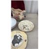 Image 5 : Vintage Assorted China Lot: Souvenir Plate, Platter, Seagram's VO Pitcher, Bowls, and More