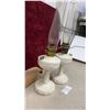 Image 2 : Pair of Antique Aladdin Lincoln Drape Kerosene Lamps, White Milk Glass, Lox-On Chimney