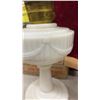 Image 5 : Pair of Antique Aladdin Lincoln Drape Kerosene Lamps, White Milk Glass, Lox-On Chimney