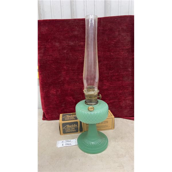 Aladdin Jade Green Glass Quilted Kerosene Mantle Lamp With Lox-On Chimney