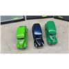 Image 3 : Three 1:18 Scale Die-Cast Ford Sedan Delivery Models, 1940 and 1937, with Display Cases