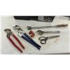 Image 5 : Two Tool Boxes with Assorted Hand Tools Including Mastercraft and Husky Screwdrivers, Wrenches
