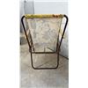 Image 3 : Vintage 1960s-70s Folding Lawn Chair with Tubular Steel Frame and Floral Fabric