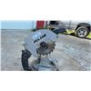 Image 2 : Skilsaw 3802 10" Miter Saw on Wooden Base with Dust Collection Bag