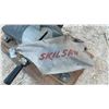 Image 7 : Skilsaw 3802 10" Miter Saw on Wooden Base with Dust Collection Bag