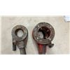 Image 5 : Ridgid Manual Pipe Threading Set with Die Stocks, Assorted Die Heads and Metal Storage Box