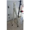 Image 5 : Folding Metal Magazine and Book Display Rack With Wheels 5.5 ' x 2'