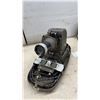 Image 3 : Aldis 100 MM F/3.2 Slide Projector & Case
