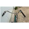 Image 4 : Leader 3-Speed Bicycle with Banana Seat, Sissy Bar, & Fenders