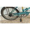 Image 7 : Leader 3-Speed Bicycle with Banana Seat, Sissy Bar, & Fenders