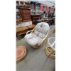 Image 6 : Vintage Rattan Living Room Set with 2 Swivel Rocking Armchairs, Glass-Top Table, and More