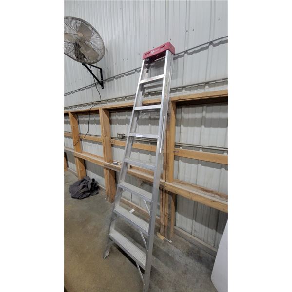 Louisville Reynolds Model 378 6' Aluminum Multi Ladder, Grade 2 Domestic/Commercial/Farm