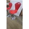Image 3 : Pair of Modern Adjustable Bar Stools with Red Upholstered Contoured Seats and Chrome Pedestal Bases