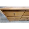 Image 5 : Light Wood Six-Drawer Dresser with Round Knob Pulls 30 x 48 x 18"