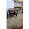 Image 3 : Pair of Regency Revival Mahogany Two-Tier Side Tables with Tooled Leather Tops and Fluted Legs