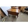 Image 5 : Pair of French Provincial Style Two-Drawer Wooden End Tables with Cabriole Legs 22 x 20 x 28"