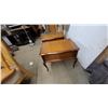 Image 6 : Pair of French Provincial Style Two-Drawer Wooden End Tables with Cabriole Legs 22 x 20 x 28"