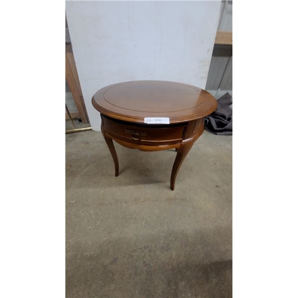 Round Wooden French Provincial Side Table with Drawer and Cabriole Legs 22" Hgt. ×25"