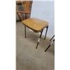 Image 3 : Pair of Vintage Mid-Century Utility Stools with Tan Faux Leather Seats and Metal Legs Stacking