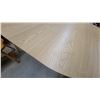Image 5 : Light Oak Oval Dining Table and Tapered Legs 30 x 59 x 35" and 4 Chairs