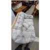 Image 6 : Rattan Two-Seater Loveseat with Southwestern-Pattern Tufted Cushions and Throw Pillow 54"
