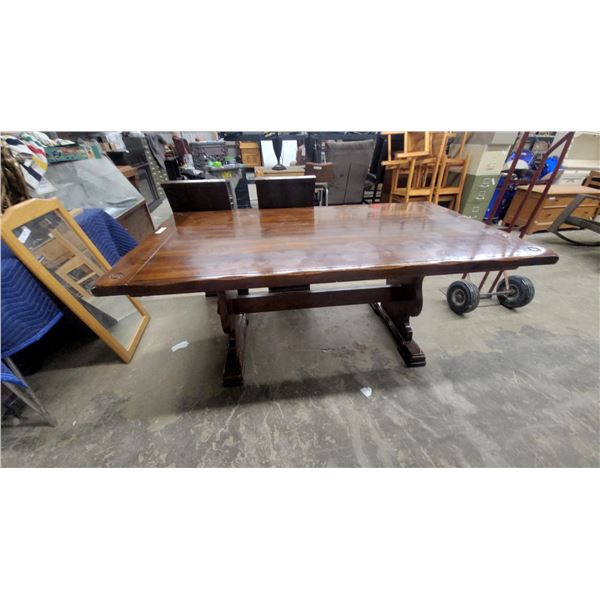 Ethan Allen Old Tavern Colonial Style Extendable Dining Table With Carved Pedestal Base