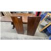 Image 4 : Ethan Allen Old Tavern Colonial Style Extendable Dining Table With Carved Pedestal Base