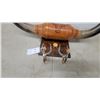 Image 5 : Mounted Steer Horns with Tooled Leather Wrap and Decorative Spurs on Wooden Plaque with Horse Shoe