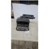 Image 1 : Vintage Remington Noiseless Standard Desktop Typewriter, Circa 1920s-1940s