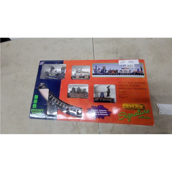 Lemax Spooky Town Signature Collection Halloween Sights and Sounds 17-Piece Electric Train Set