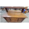 Image 3 : Antique Mission Style Quarter-Sawn Oak Sideboard with Mirror Hutch Top 54 x 54 x 22"