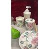 Image 5 : Decorative Glass Vegetables, Bird Figurines, Floral Ceramic Bath Set, Angel Statue and More