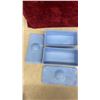 Image 5 : Pair of Vintage Jeannette Glass Delphite Blue Rectangular Lidded Refrigerator Dishes, 1930s-1950s