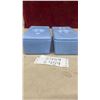 Image 8 : Pair of Vintage Jeannette Glass Delphite Blue Rectangular Lidded Refrigerator Dishes, 1930s-1950s