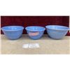 Image 1 : Set of Three Jeannette Delphite Blue Ribbed Mixing Bowls