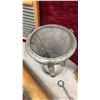 Image 12 : Universal No. 110 Coffee Mill, Washboard, Nut Choppers, Rolling Pins, Egg Beaters and More