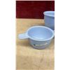 Image 2 : Six Pieces of Vintage Delphite Blue Milk Glass: Four Tab-Handle Measuring Cups, Three Cups