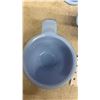 Image 3 : Six Pieces of Vintage Delphite Blue Milk Glass: Four Tab-Handle Measuring Cups, Three Cups