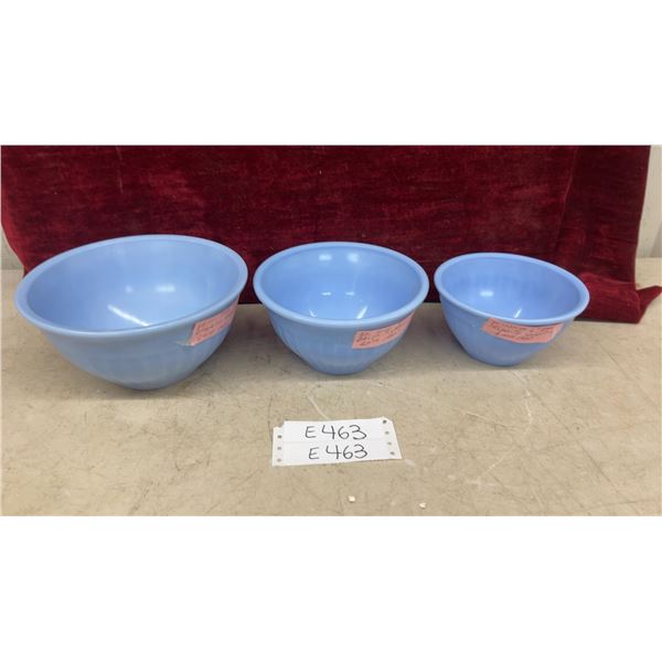 Set of Three Jeannette Glass Delphite Blue Ribbed Nesting Mixing Bowls, Late 1930s