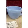 Image 3 : Jeannette Glass Delphite Blue Sunflower Bottom 2-Cup Measuring Cup and Creamer, 1930s