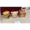 Image 7 : Three Ceramic Cookie Jars: Rooster, Pig "Make a Pig of Yourself" and Coffee Grinder