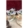 Image 4 : 12 Pieces of Occupied Japan Ceramic and Porcelain Figural Vases and Figurines