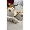 Image 9 : 12 Pieces of Occupied Japan Ceramic and Porcelain Figural Vases and Figurines