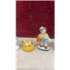 Image 4 : 16 Pieces of Occupied Japan Ceramic Figurines: Children, Santa and More