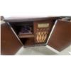 Image 5 : Vintage Wooden Console Radio-Phonograph Cabinet with Two Doors and Brass Pulls 34 x 31 x 16"