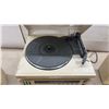 Image 5 : Yorx Newave FM2100 UH Stereo System with Turntable, AM/FM Tuner, Dual Cassette and Speakers